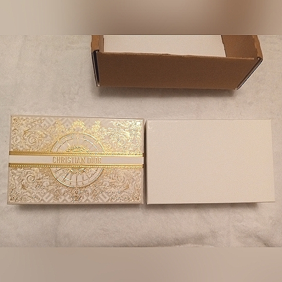 New Christian Dior Gift Box, Gift Card Envelope, Cloth Dior Gift Bag - Picture 6 of 6